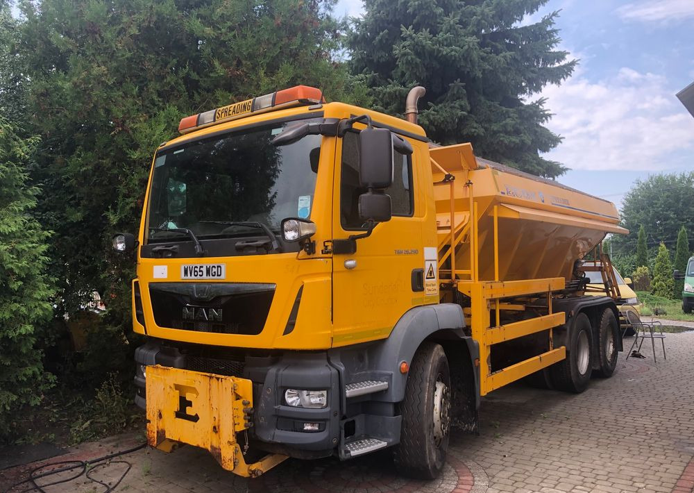 MAN TGM 26.290 piaskarka solarka schmidt 6x4 euro6 - Gemeentelijke machine/ Speciaal, Vrachtwagen: afbeelding 1 MAN TGM 26.290 piaskarka solarka schmidt 6x4 euro6 - Gemeentelijke machine/ Speciaal, Vrachtwagen: afbeelding 1