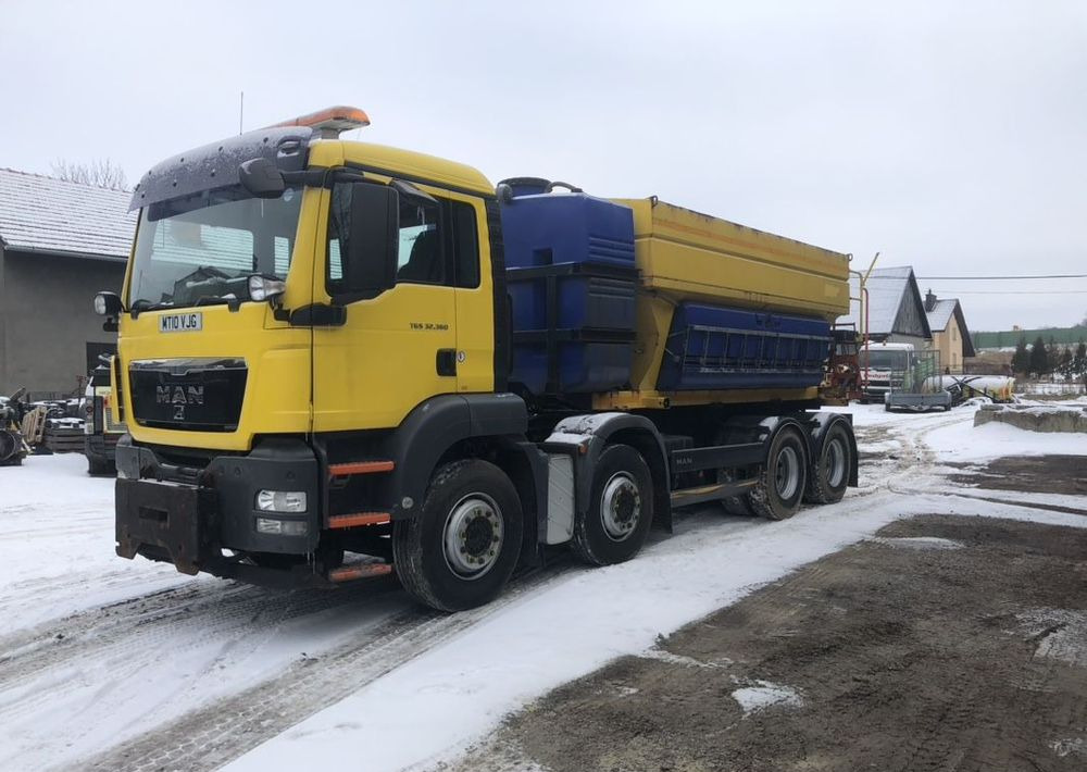 MAN TGS 32.360 8x4 piaskarka solarka schmidt euro5 pług - Gemeentelijke machine/ Speciaal, Vrachtwagen: afbeelding 3 MAN TGS 32.360 8x4 piaskarka solarka schmidt euro5 pług - Gemeentelijke machine/ Speciaal, Vrachtwagen: afbeelding 3