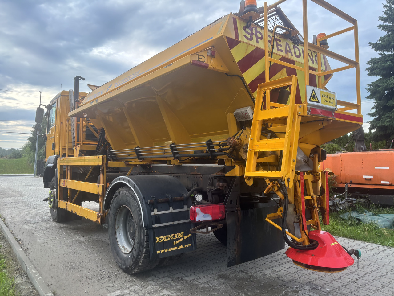 MAN TGM 18.250 4X4BB GRITTER/SPREADER/PLOUGH - Sneeuwruimer: afbeelding 3 MAN TGM 18.250 4X4BB GRITTER/SPREADER/PLOUGH - Sneeuwruimer: afbeelding 3