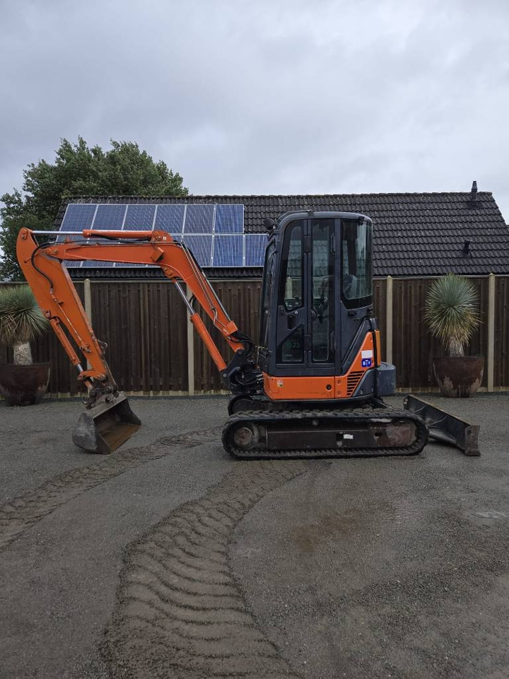 Hitachi ZX 35 U-2 - Minigraafmachine: afbeelding 1 Hitachi ZX 35 U-2 - Minigraafmachine: afbeelding 1