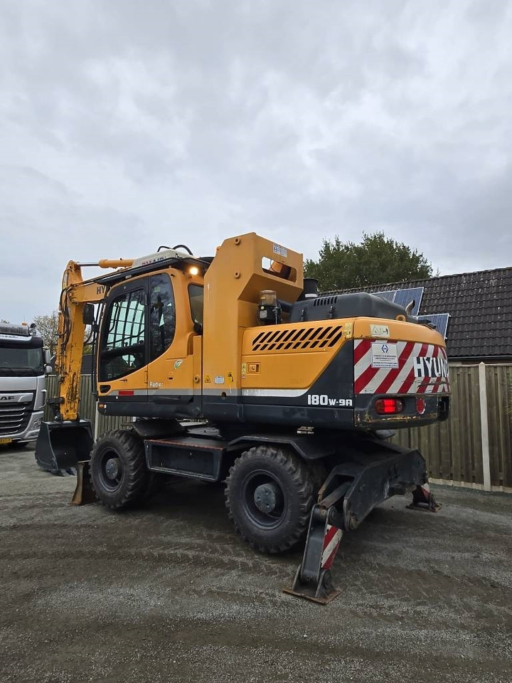 Hyundai R 180W-9A - Mobiele graafmachine: afbeelding 2 Hyundai R 180W-9A - Mobiele graafmachine: afbeelding 2