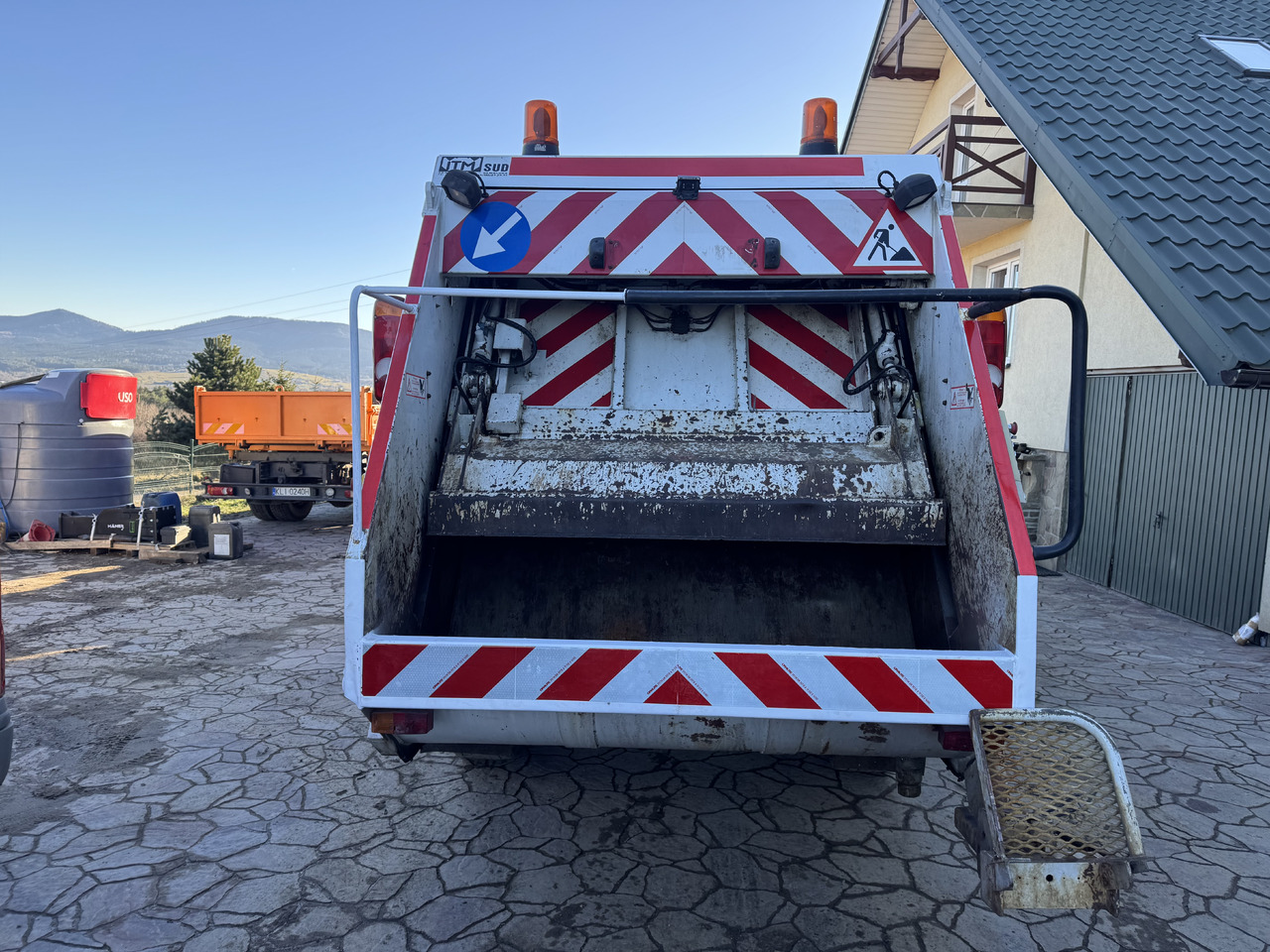 Vuilniswagen voor het vervoer van afval Renault Midlum 180 DXi: afbeelding 6 Vuilniswagen voor het vervoer van afval Renault Midlum 180 DXi: afbeelding 6