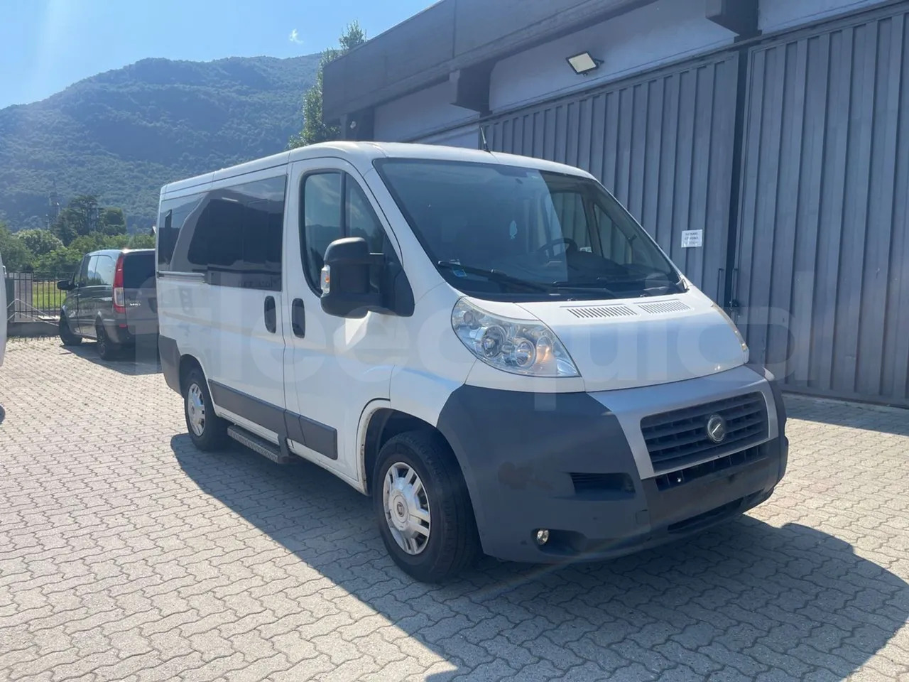 Fiat Ducato - Minibus, Personenvervoer: afbeelding 1 Fiat Ducato - Minibus, Personenvervoer: afbeelding 1