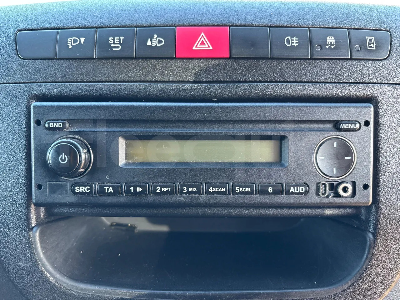 Minibus, Personenvervoer Iveco A50C17: afbeelding 30 Minibus, Personenvervoer Iveco A50C17: afbeelding 30