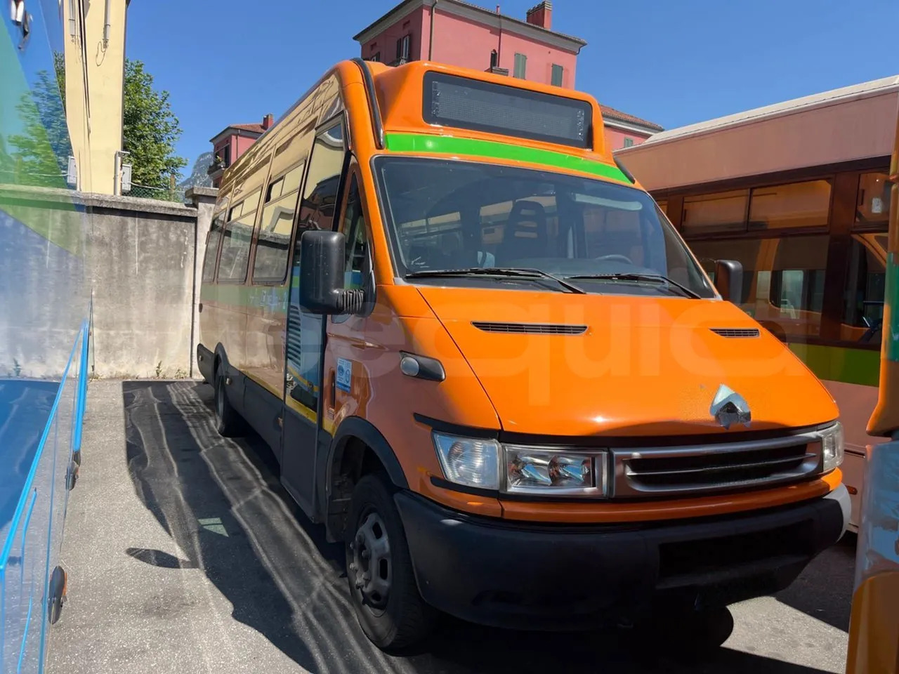 Iveco Daily - Minibus, Personenvervoer: afbeelding 1 Iveco Daily - Minibus, Personenvervoer: afbeelding 1