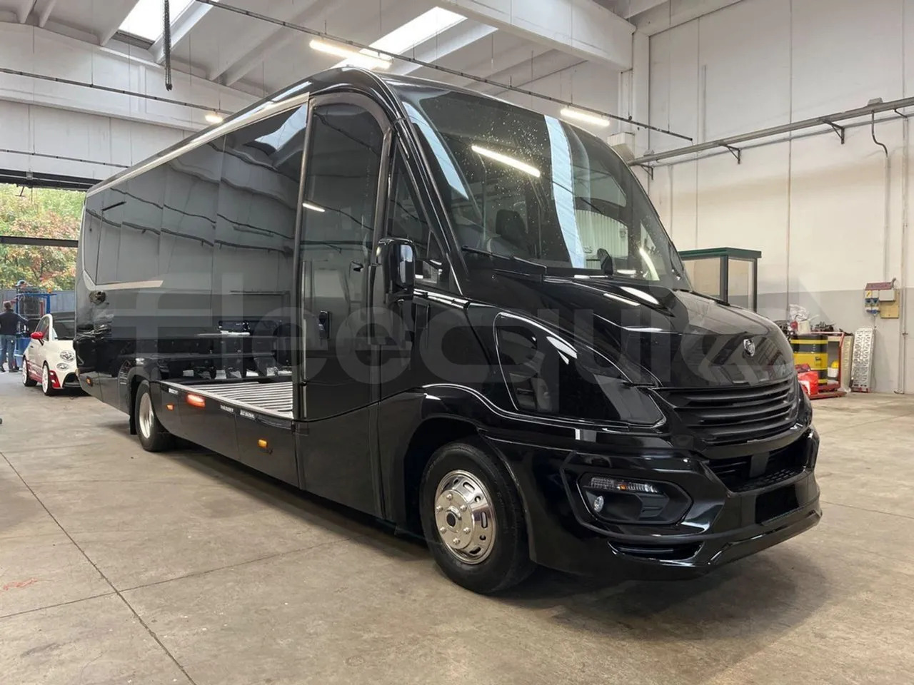 Iveco Daily - Touringcar: afbeelding 1 Iveco Daily - Touringcar: afbeelding 1