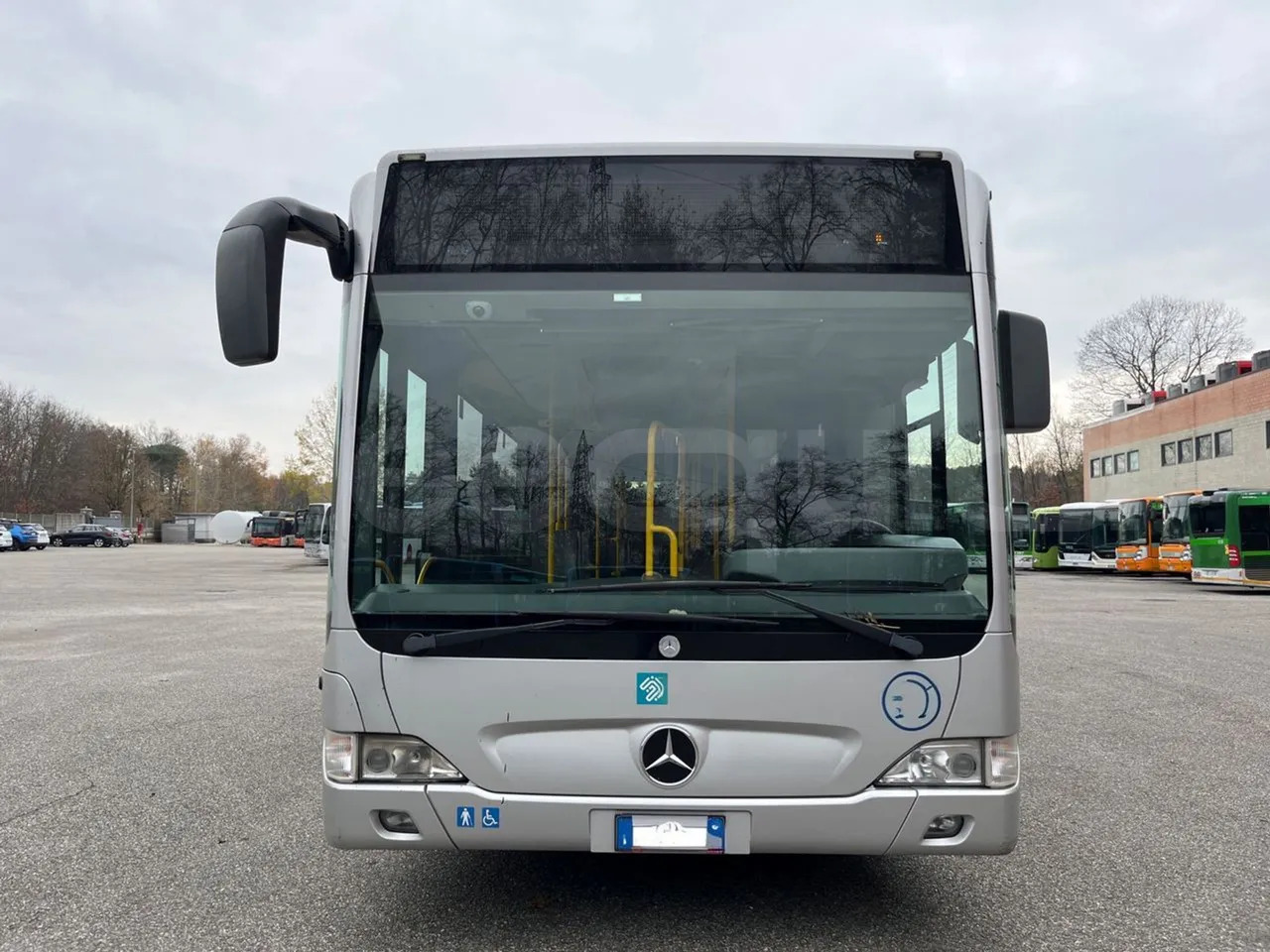 Mercedes-Benz O 530 - Stadsbus: afbeelding 2 Mercedes-Benz O 530 - Stadsbus: afbeelding 2