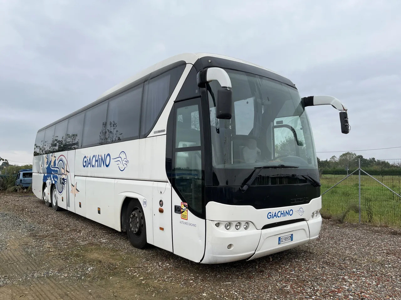 Neoplan P22 - Touringcar: afbeelding 1 Neoplan P22 - Touringcar: afbeelding 1