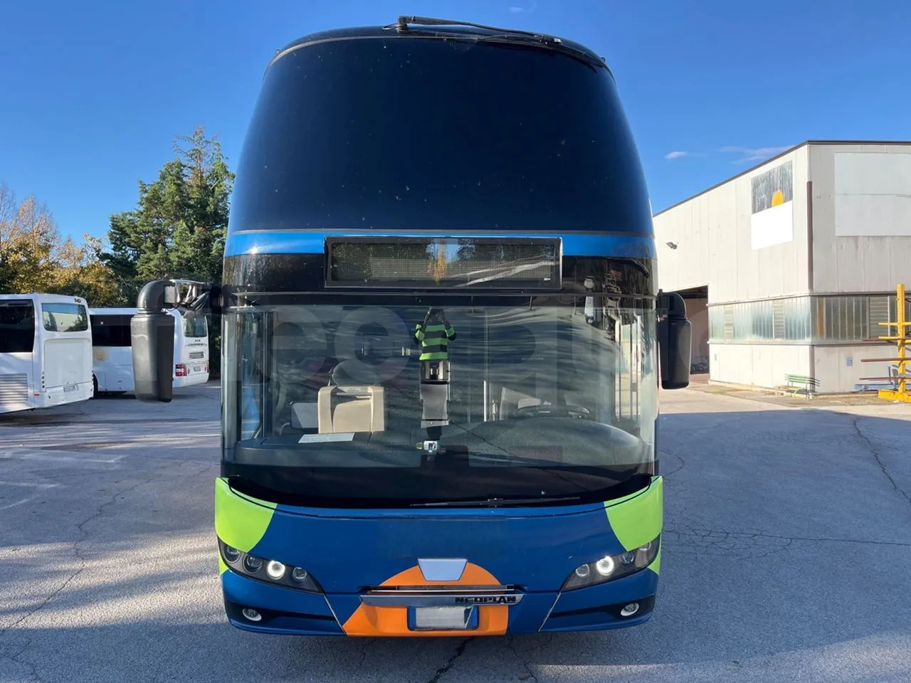 Neoplan Skyliner - Touringcar: afbeelding 2 Neoplan Skyliner - Touringcar: afbeelding 2