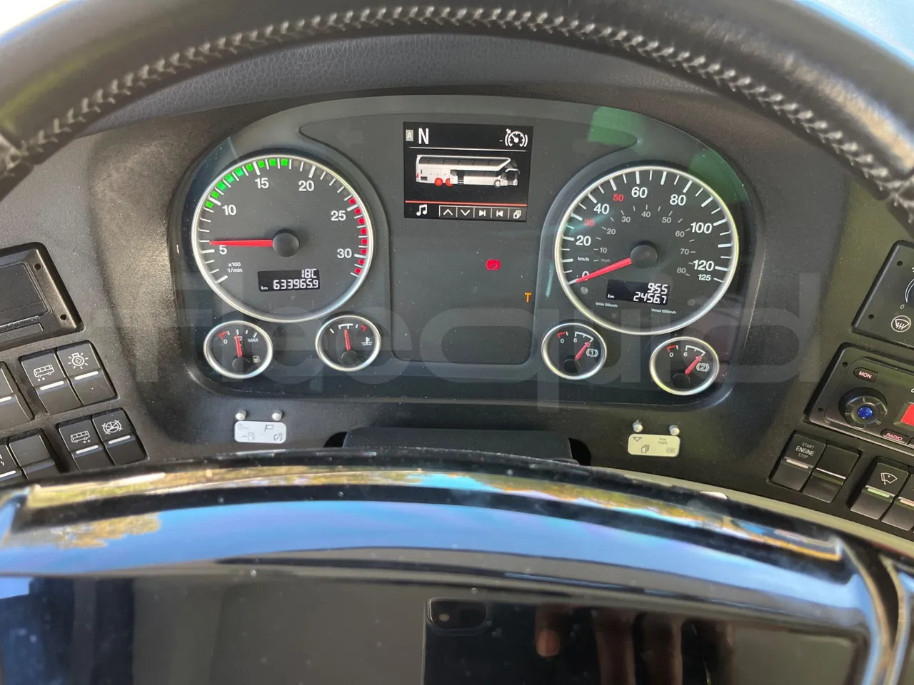 Neoplan Skyliner - Dubbeldeksbus: afbeelding 3 Neoplan Skyliner - Dubbeldeksbus: afbeelding 3