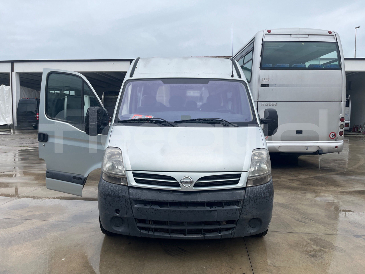Nissan Interstar - Minibus, Personenvervoer: afbeelding 2 Nissan Interstar - Minibus, Personenvervoer: afbeelding 2