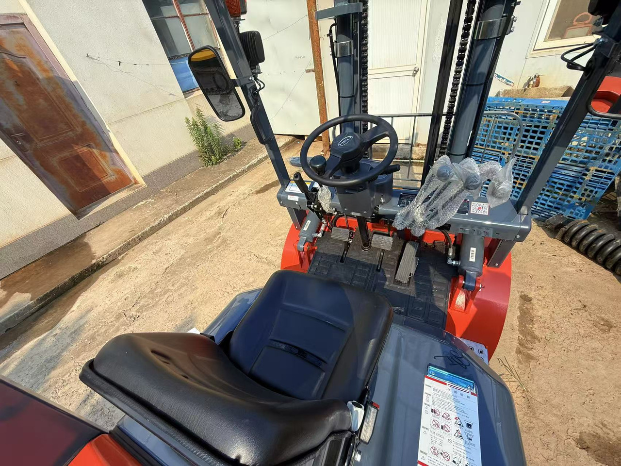 Heli CPC35 - Diesel heftruck: afbeelding 4 Heli CPC35 - Diesel heftruck: afbeelding 4