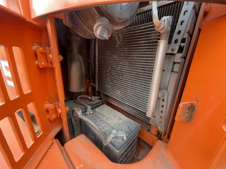 Hitachi ZAXIS 75 - Minigraafmachine: afbeelding 4 Hitachi ZAXIS 75 - Minigraafmachine: afbeelding 4