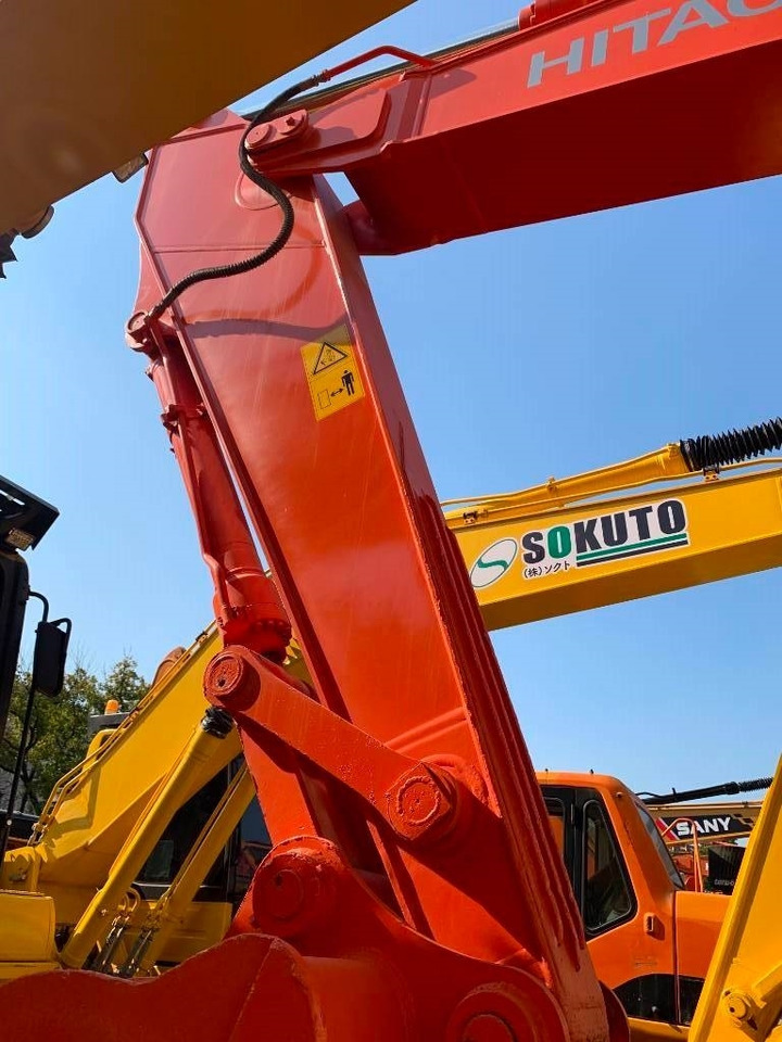 Hitachi Zaxis 240 - Rupsgraafmachine: afbeelding 5 Hitachi Zaxis 240 - Rupsgraafmachine: afbeelding 5