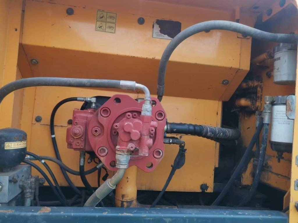 Hyundai 350L VS - Rupsgraafmachine: afbeelding 4 Hyundai 350L VS - Rupsgraafmachine: afbeelding 4