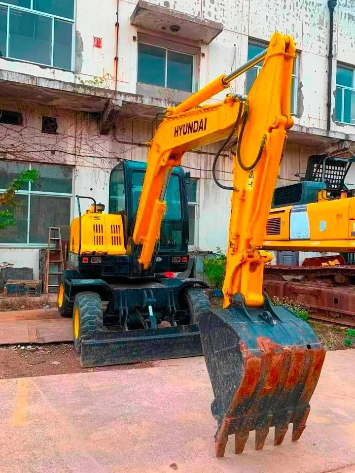 Hyundai Robex 60 W-7 - Mobiele graafmachine: afbeelding 2 Hyundai Robex 60 W-7 - Mobiele graafmachine: afbeelding 2