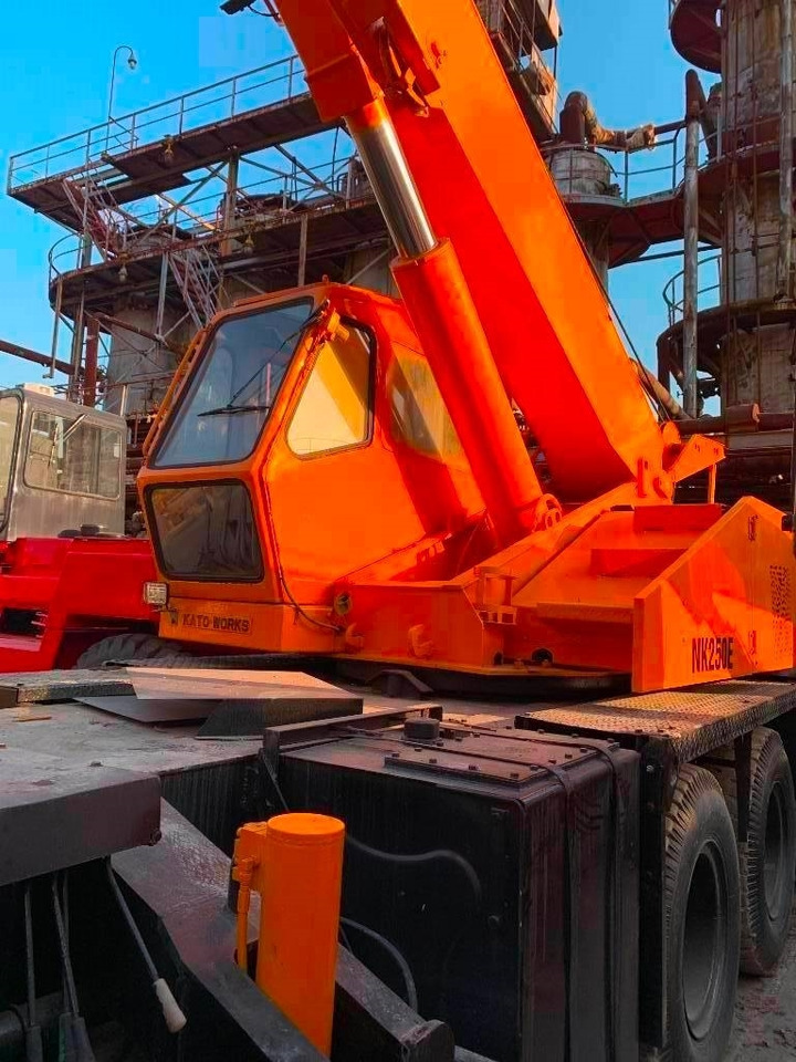 Leasing Kato NK 250 E  Kato NK 250 E: afbeelding 11