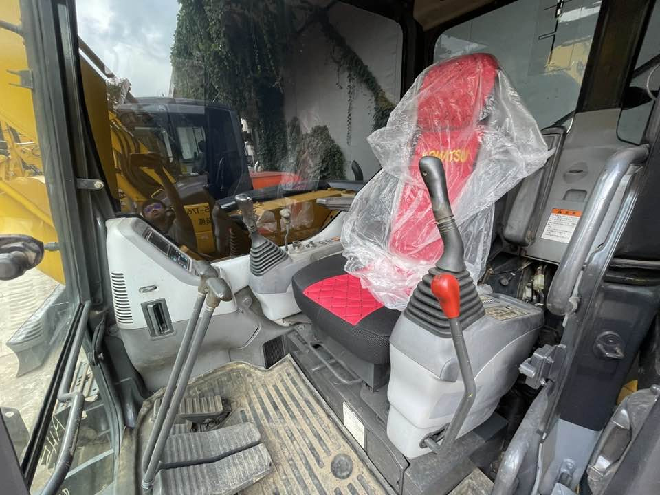 Komatsu PC78MR-6 - Minigraafmachine: afbeelding 4 Komatsu PC78MR-6 - Minigraafmachine: afbeelding 4