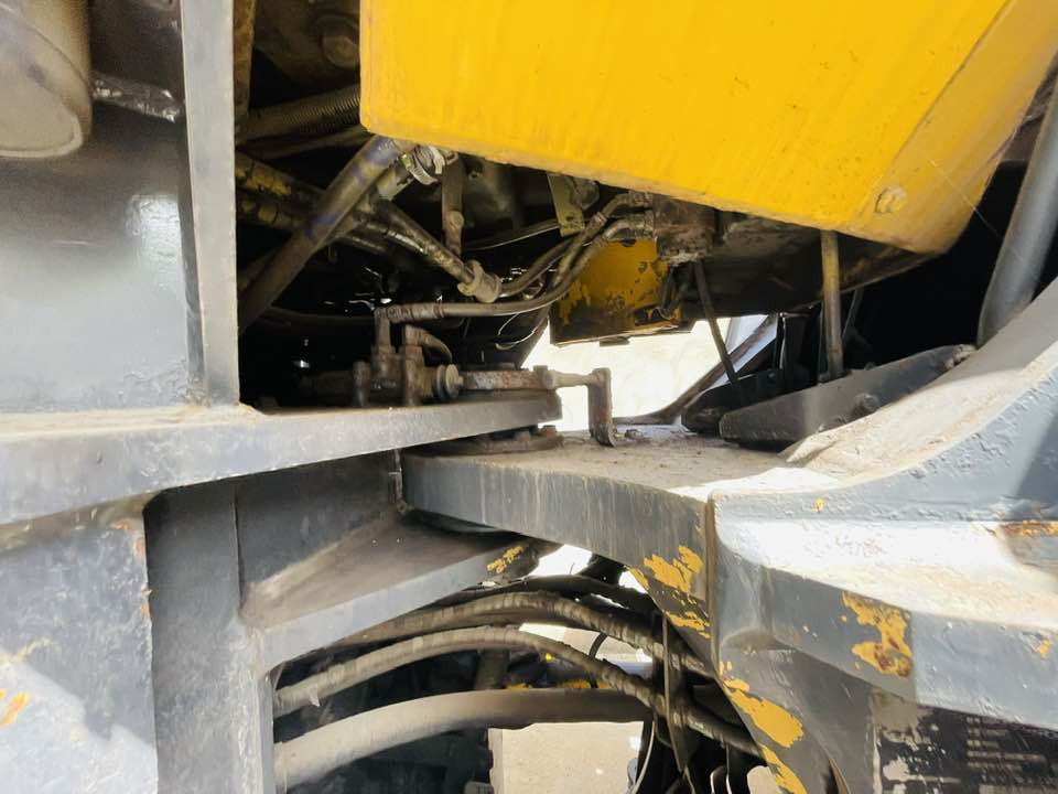 Komatsu WA500-8 - Wiellader: afbeelding 2 Komatsu WA500-8 - Wiellader: afbeelding 2