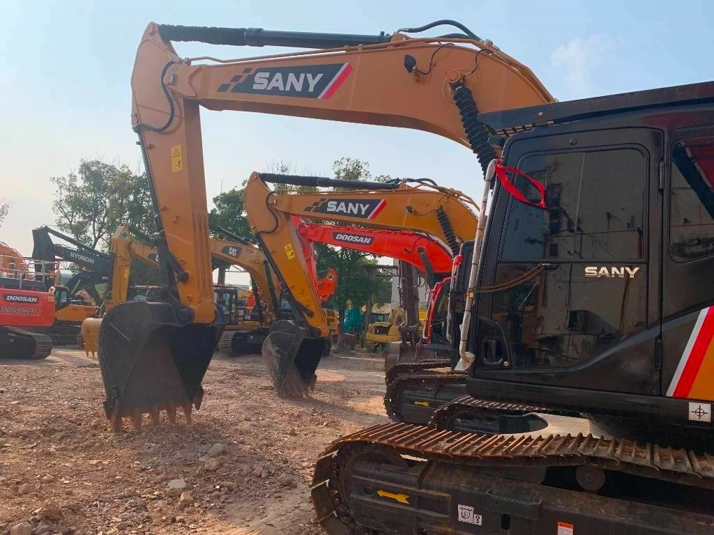 Sany SY 235 H - Rupsgraafmachine: afbeelding 3 Sany SY 235 H - Rupsgraafmachine: afbeelding 3