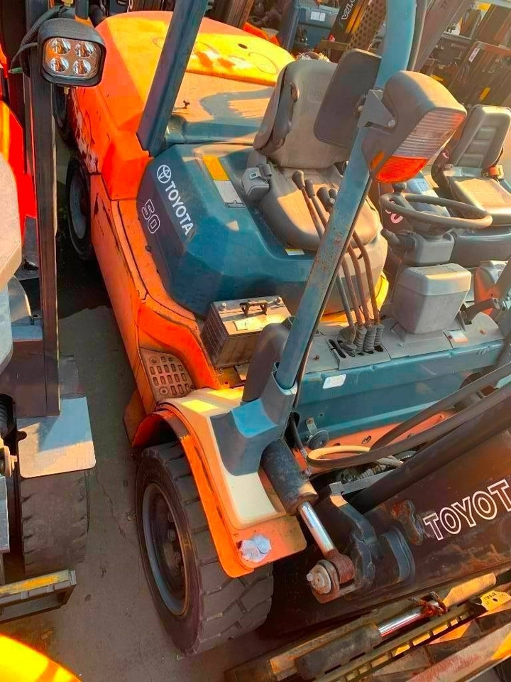 Toyota 7 FDA 50 - Diesel heftruck: afbeelding 1 Toyota 7 FDA 50 - Diesel heftruck: afbeelding 1