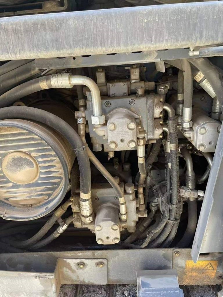 Vögele Super 1880L - Asfaltafwerkmachine: afbeelding 5 Vögele Super 1880L - Asfaltafwerkmachine: afbeelding 5