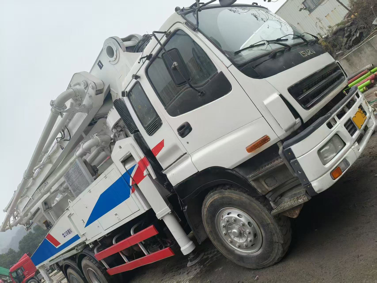 ZOOMLION ZLJ5335THB - Betonpomp: afbeelding 2 ZOOMLION ZLJ5335THB - Betonpomp: afbeelding 2