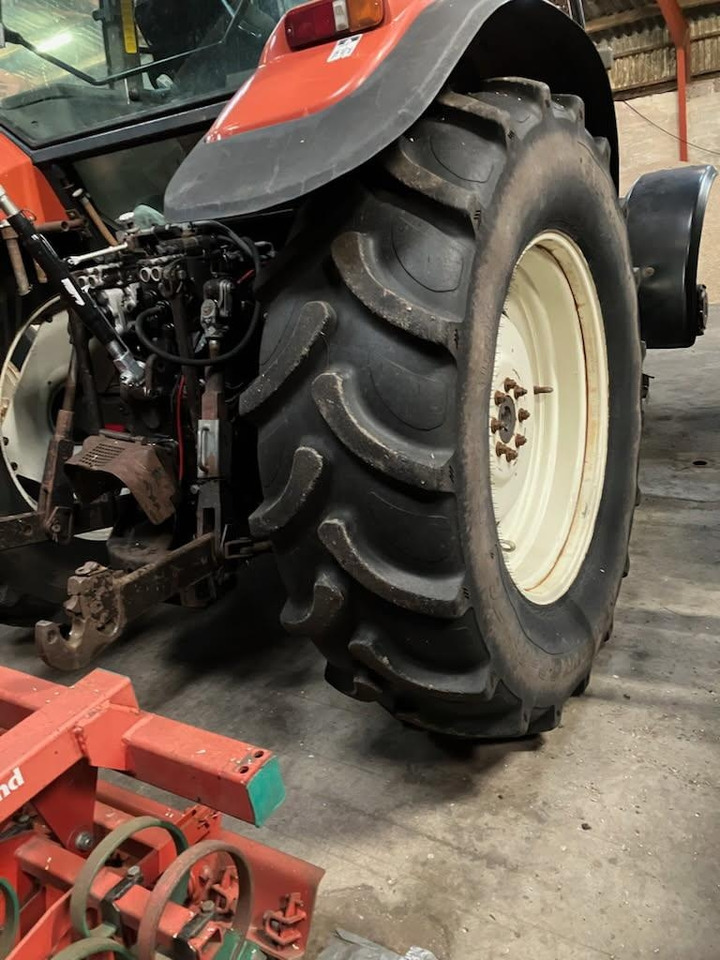 BKT 520/70R38 - Band voor Landbouwmachine: afbeelding 2 BKT 520/70R38 - Band voor Landbouwmachine: afbeelding 2