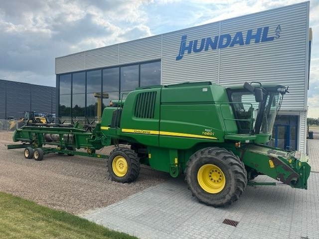 John Deere T660I - Maaidorser: afbeelding 1 John Deere T660I - Maaidorser: afbeelding 1