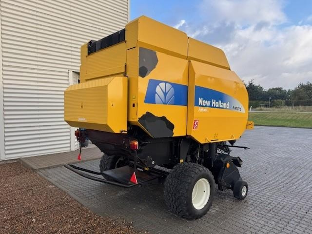 New Holland BR7070 - Ronde balenpers: afbeelding 3 New Holland BR7070 - Ronde balenpers: afbeelding 3