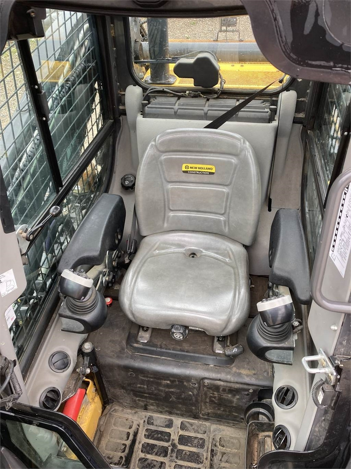 New Holland C 238 LOADER - Compacte rupslader: afbeelding 5 New Holland C 238 LOADER - Compacte rupslader: afbeelding 5