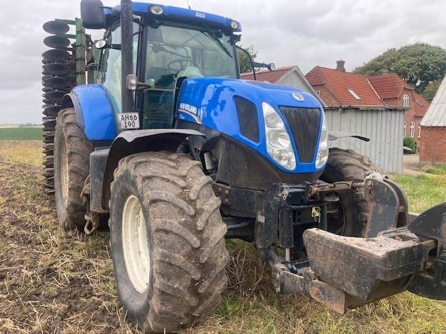 New Holland T7.220 CLASSIC - Tractor: afbeelding 1 New Holland T7.220 CLASSIC - Tractor: afbeelding 1