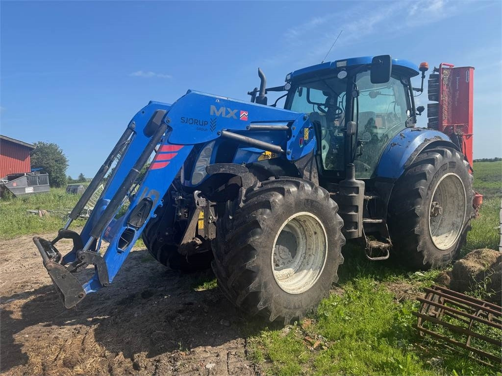 New Holland T7060TG - Tractor: afbeelding 1 New Holland T7060TG - Tractor: afbeelding 1