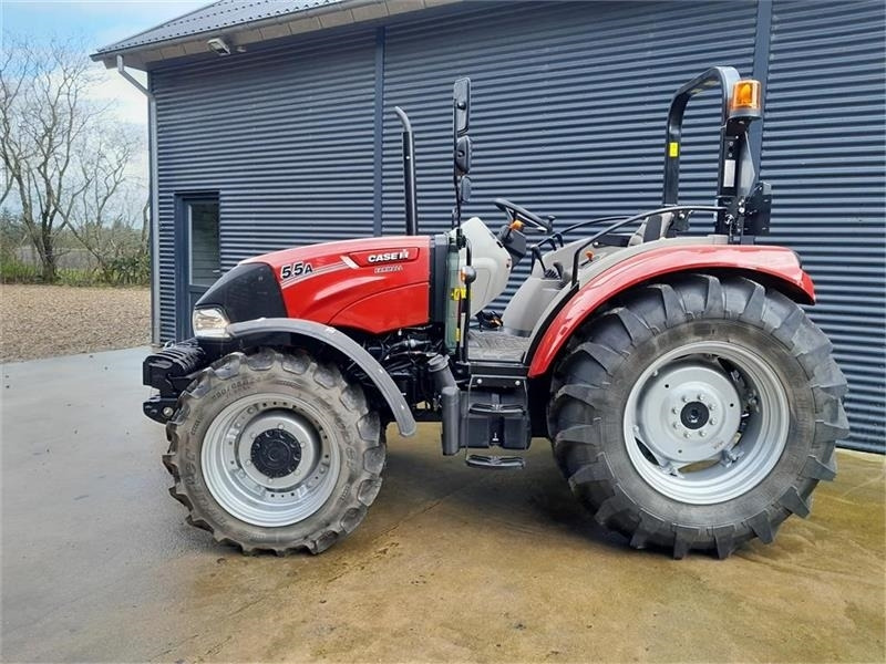 Case IH Farmall 55 A STOR DÆK MONTERING - Tractor: afbeelding 1 Case IH Farmall 55 A STOR DÆK MONTERING - Tractor: afbeelding 1