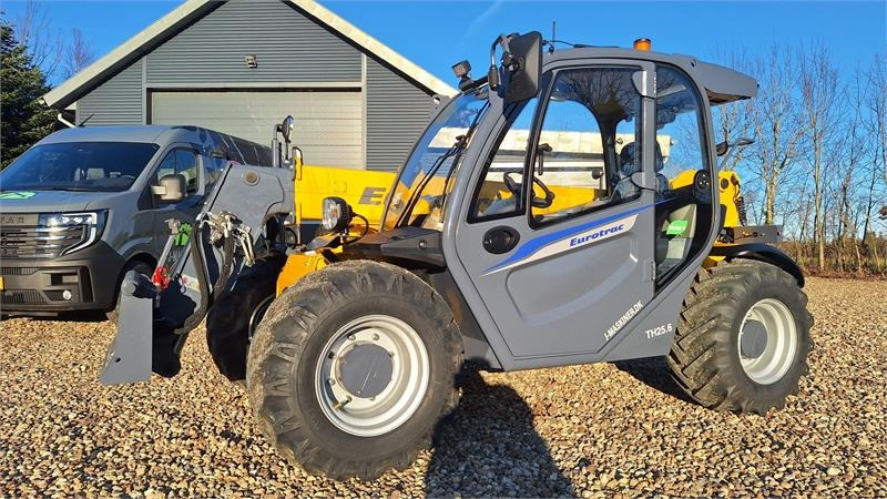 Eurotrac TH25.6 Fabrks ny - Verreiker: afbeelding 1 Eurotrac TH25.6 Fabrks ny - Verreiker: afbeelding 1