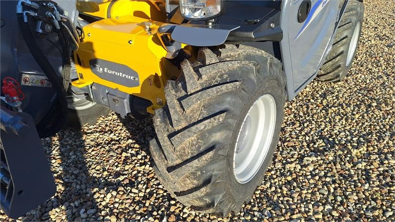 Eurotrac TH25.6 Fabrks ny - Verreiker: afbeelding 3 Eurotrac TH25.6 Fabrks ny - Verreiker: afbeelding 3