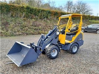 Eurotrac W11 Mellem arm - Kniklader: afbeelding 1 Eurotrac W11 Mellem arm - Kniklader: afbeelding 1