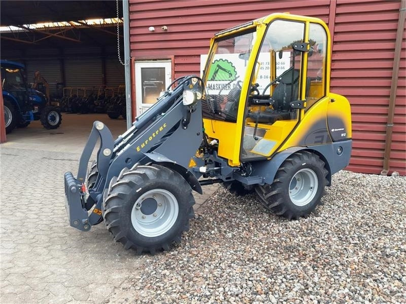 Eurotrac W12S med førerhus, skovl og gafler - Kniklader: afbeelding 2 Eurotrac W12S med førerhus, skovl og gafler - Kniklader: afbeelding 2