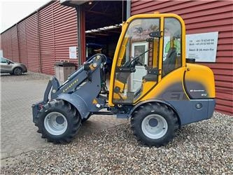 Eurotrac W12S med førerhus, skovl og gafler - Kniklader: afbeelding 1 Eurotrac W12S med førerhus, skovl og gafler - Kniklader: afbeelding 1