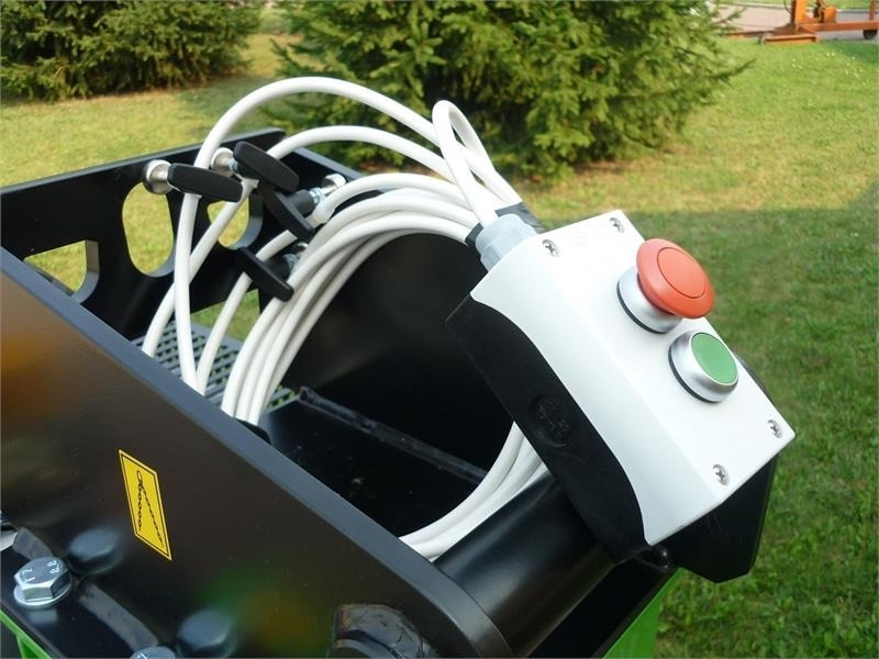 Laski fz-500 35 HK motor - Houtklover: afbeelding 3 Laski fz-500 35 HK motor - Houtklover: afbeelding 3