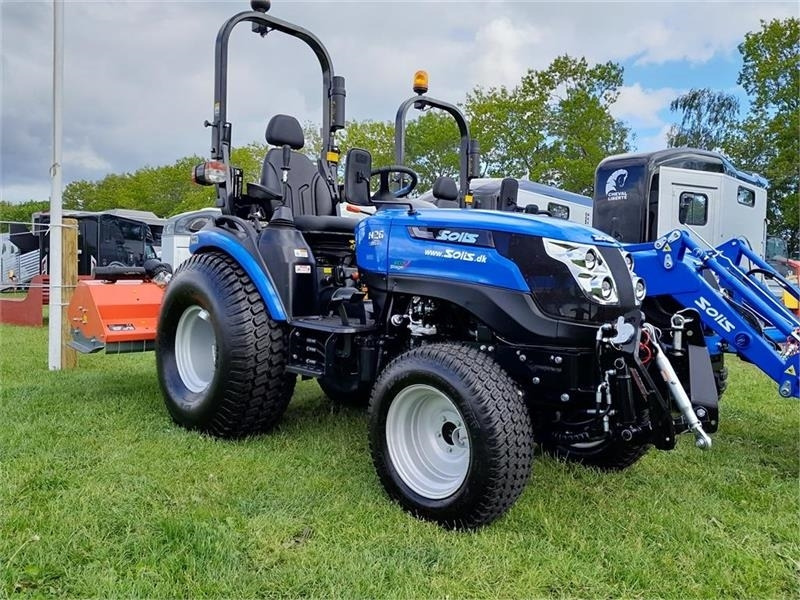 Solis 26 hst frontlift - Gemeentelijke tractor: afbeelding 1 Solis 26 hst frontlift - Gemeentelijke tractor: afbeelding 1