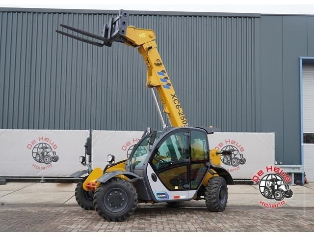 - - - XCMG XC6-2506E - Verreiker: afbeelding 1 - - - XCMG XC6-2506E - Verreiker: afbeelding 1