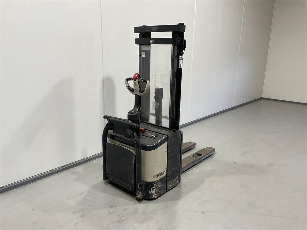 Crown WE2300S-1,25 TF - Stapelaar: afbeelding 2 Crown WE2300S-1,25 TF - Stapelaar: afbeelding 2