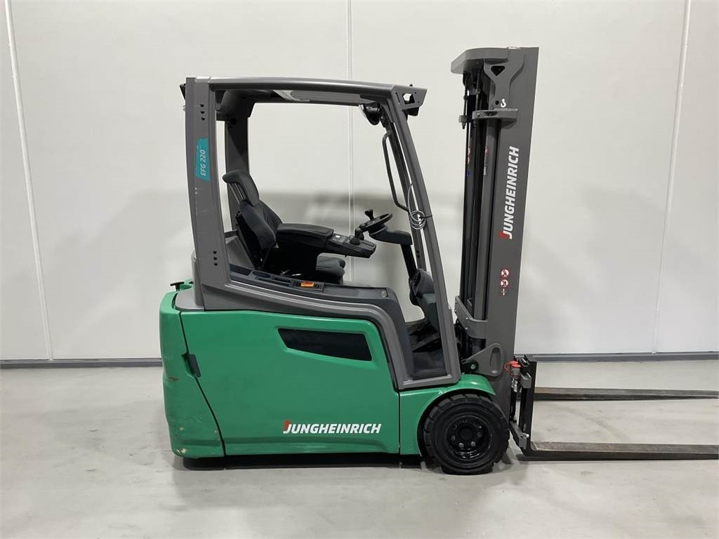 Jungheinrich EFG 220 - Elektrische heftruck: afbeelding 1 Jungheinrich EFG 220 - Elektrische heftruck: afbeelding 1