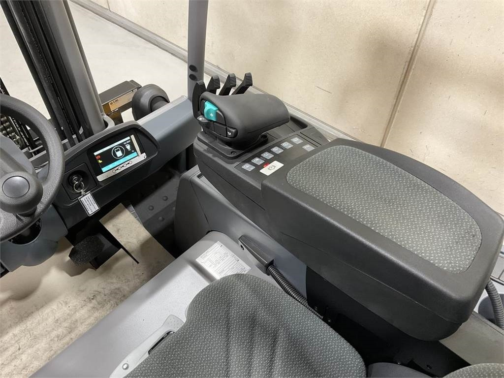 Jungheinrich EFG 318 - Elektrische heftruck: afbeelding 5 Jungheinrich EFG 318 - Elektrische heftruck: afbeelding 5