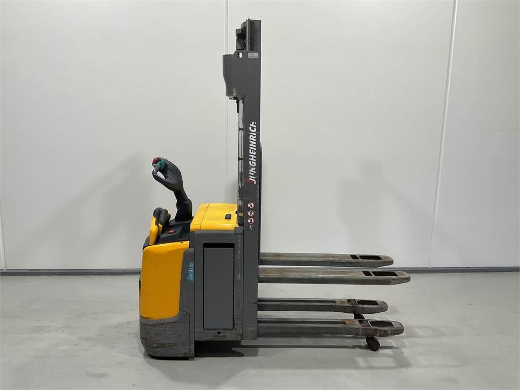 Jungheinrich ERC 212Z  - Stapelaar: afbeelding 1 Jungheinrich ERC 212Z  - Stapelaar: afbeelding 1