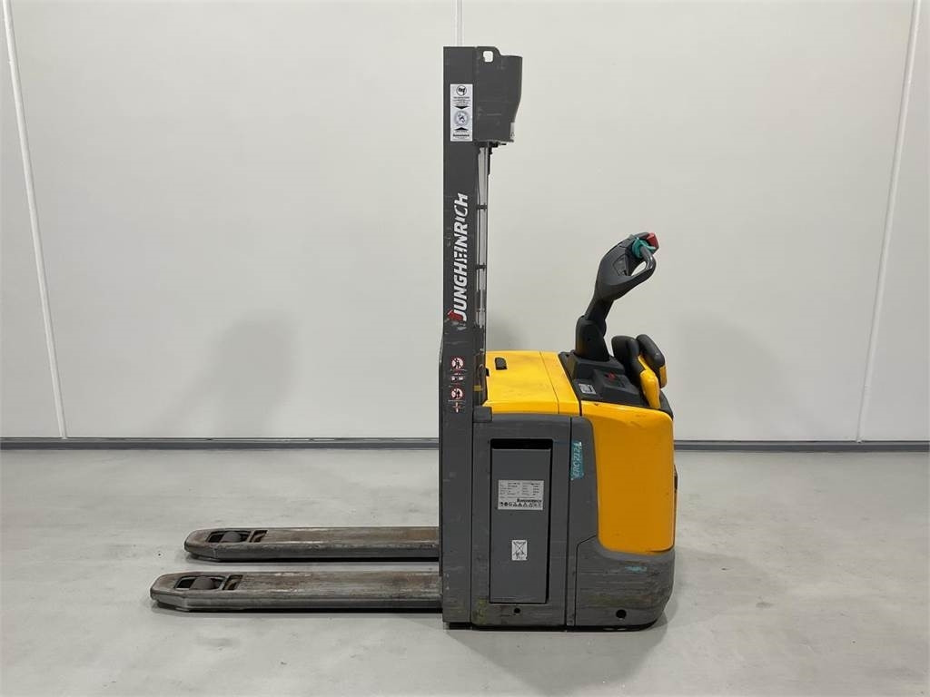 Jungheinrich ERC 212Z  - Stapelaar: afbeelding 3 Jungheinrich ERC 212Z  - Stapelaar: afbeelding 3