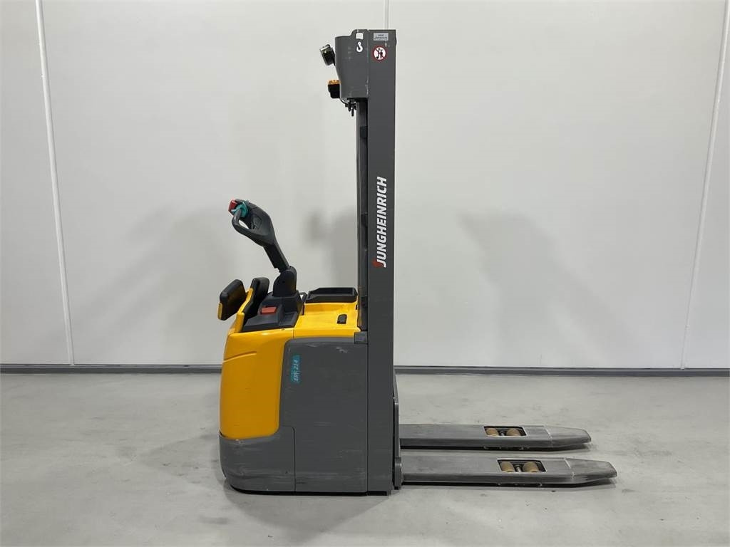 Jungheinrich ERC 214  - Stapelaar: afbeelding 1 Jungheinrich ERC 214  - Stapelaar: afbeelding 1