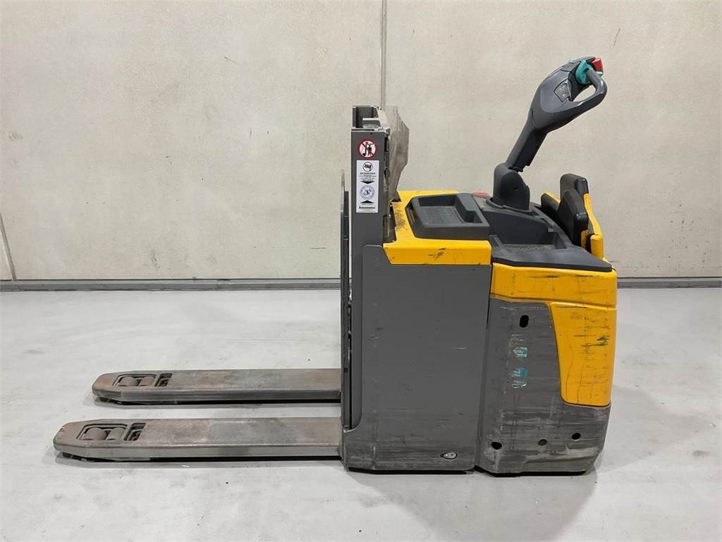 Jungheinrich ERD 220  - Stapelaar: afbeelding 3 Jungheinrich ERD 220  - Stapelaar: afbeelding 3