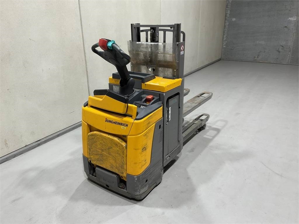 Jungheinrich ERD 220  - Stapelaar: afbeelding 2 Jungheinrich ERD 220  - Stapelaar: afbeelding 2